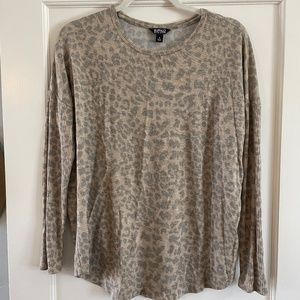 Relaxed animal print shirt